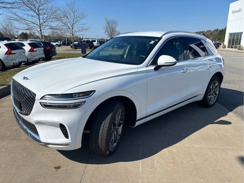 Used 2025 Genesis GV70 2.5T AWD/4WD image 25