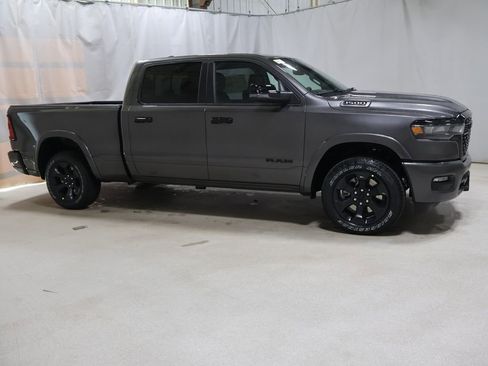 New 2026 RAM 1500 4x4 Crew Cab image 6