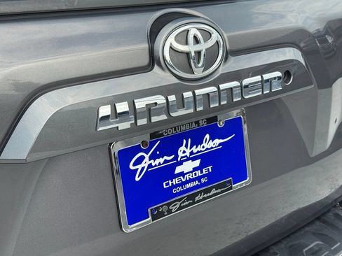 Used 2015 Toyota 4Runner SR5 RWD image 13