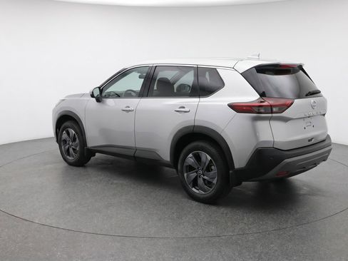 Used 2025 Nissan Rogue SV AWD/4WD image 6