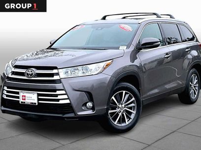 Certified 2019 Toyota Highlander XLE
