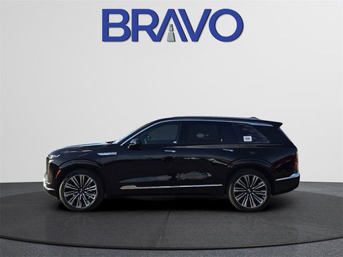 New 2026 Cadillac Vistiq Premium Luxury w/ LPO, Floor Liner Package image 6