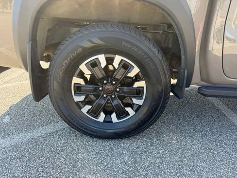 Certified 2023 Nissan Frontier PRO-4X w/ Pro Convenience Package AWD/4WD image 13