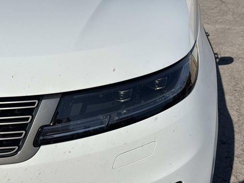 Used 2025 Land Rover Range Rover Sport SE image 10