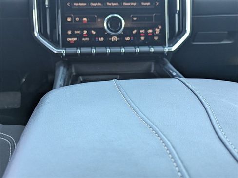 Certified 2025 GMC Acadia Elevation image 19