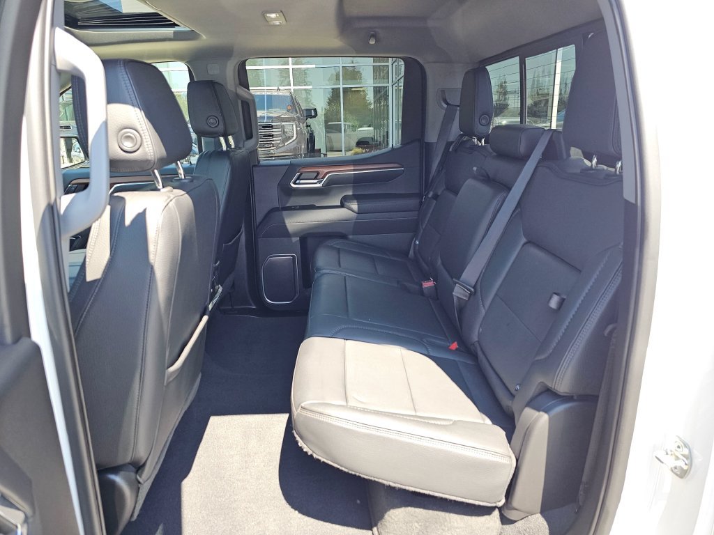 Used 2023 GMC Sierra 1500 Denali AWD/4WD image 17