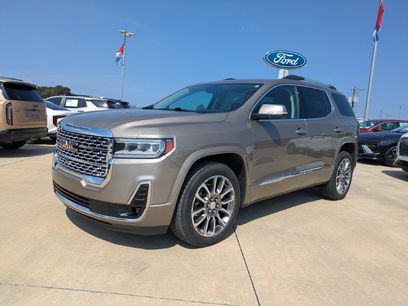 Used 2023 GMC Acadia Denali w/ Denali Ultimate Package