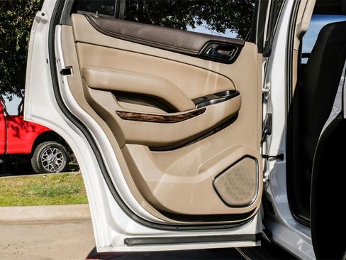 Used 2019 GMC Yukon SLT image 47