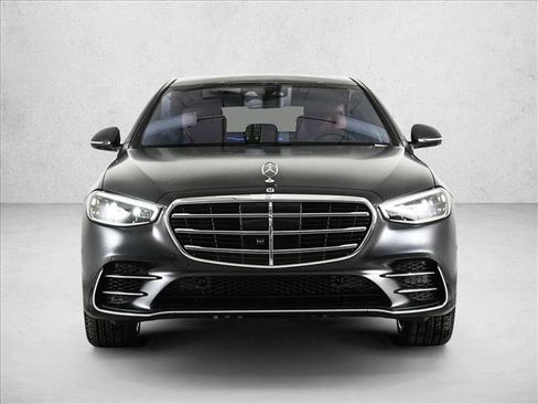 New 2026 Mercedes-Benz S 580 4MATIC Sedan image 2