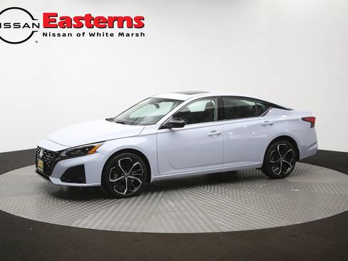 Used 2023 Nissan Altima 2.5 SR AWD/4WD image 58