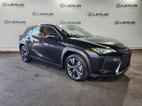 New 2026 Lexus UX 300h FWD image 3