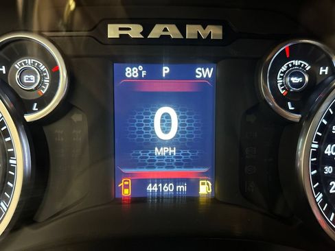 Used 2023 RAM 1500 Big Horn AWD/4WD image 19