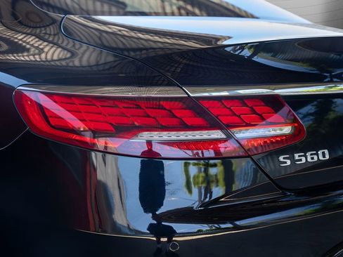 Used 2019 Mercedes-Benz S 560 4MATIC Coupe image 17