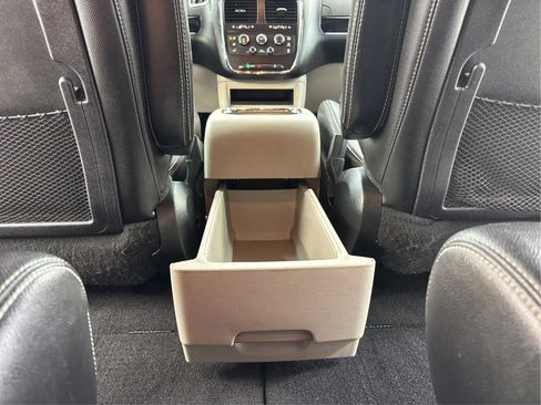 Used 2020 Dodge Grand Caravan SXT FWD image 26