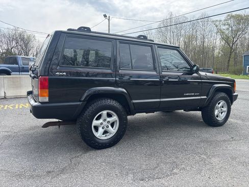 Used 2000 Jeep Cherokee Sport image 10