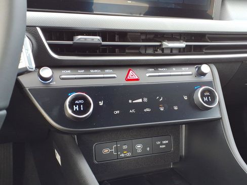 New 2026 Hyundai Sonata SEL image 16