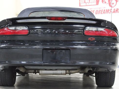Used 1995 Chevrolet Camaro Z28 RWD image 5