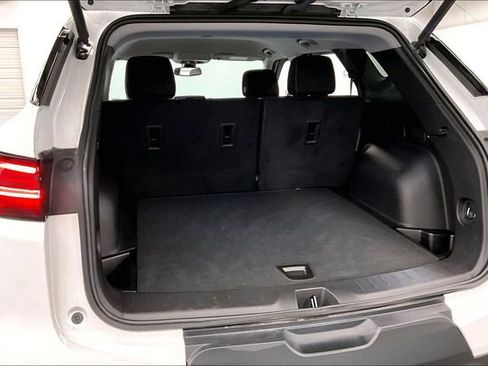 Used 2023 Chevrolet Blazer LT w/ Convenience Package image 41