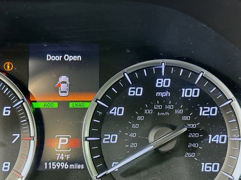 Used 2019 Acura TLX image 19