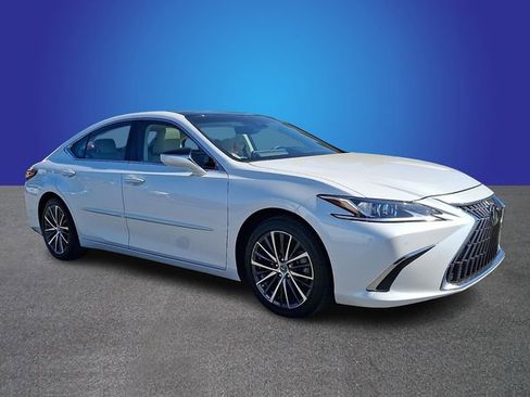 Used 2023 Lexus ES 350 w/ Premium Package FWD image 3