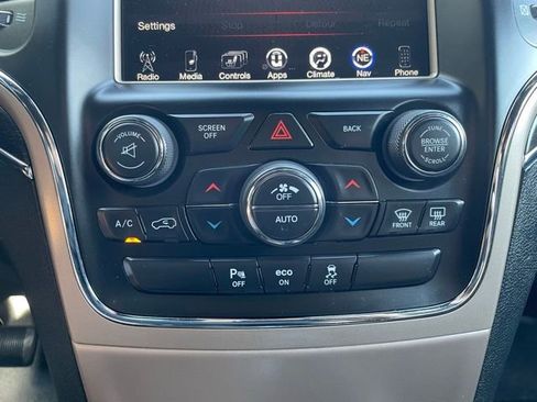 Used 2015 Jeep Grand Cherokee Limited w/ Trailer Tow Group IV AWD/4WD image 15
