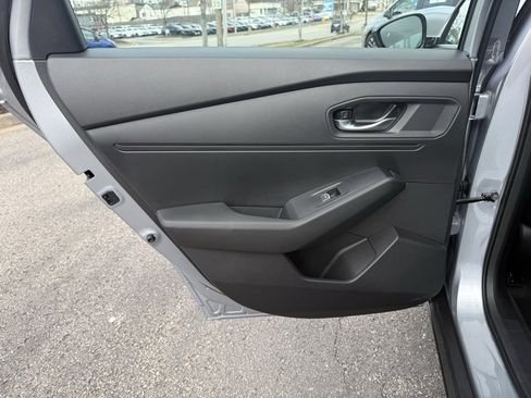 Used 2025 Honda Accord SE image 33