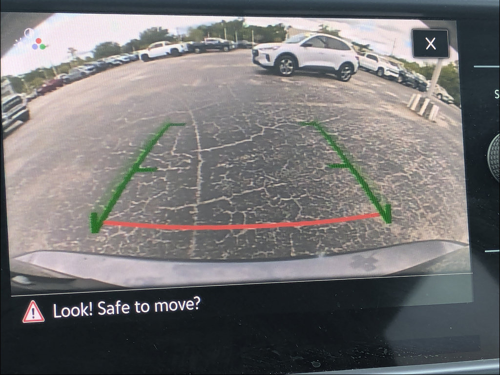 Used 2024 Volkswagen Taos SE FWD image 23