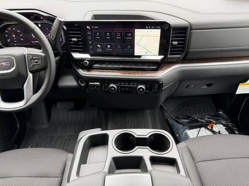 New 2026 GMC Sierra 2500 SLE w/ SLE Value Package; AWD/4WD image 19