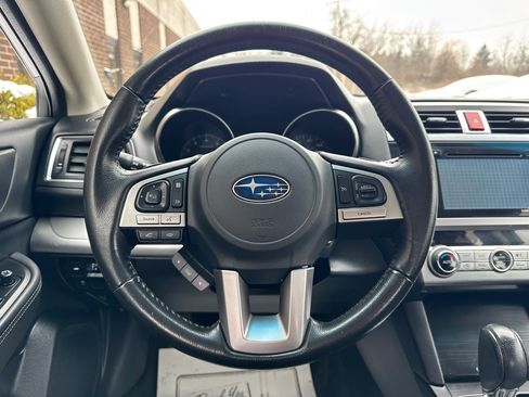 Used 2016 Subaru Legacy 2.5i Premium image 9