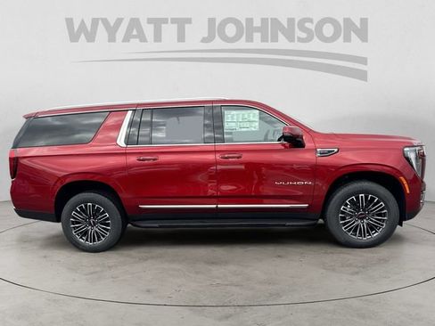 New 2026 GMC Yukon XL Elevation w/ Elevation Premium Package AWD/4WD image 6