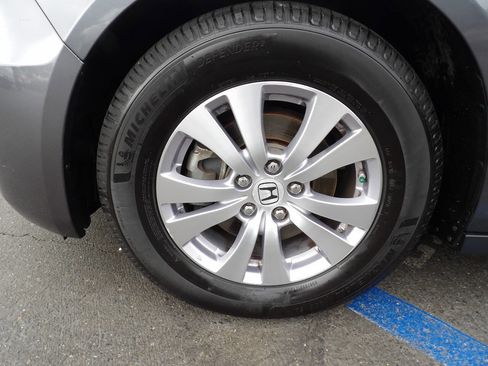 Used 2016 Honda Odyssey EX-L image 16