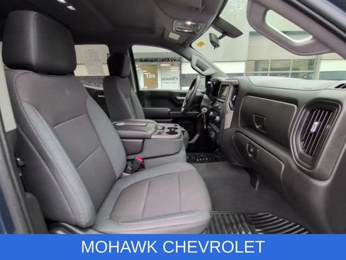 Used 2019 Chevrolet Silverado 1500 Custom Trail Boss w/ Custom Convenience Package AWD/4WD image 28