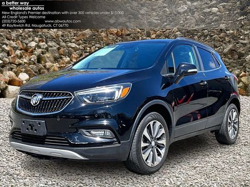Used 2019 Buick Encore Essence w/ Safety Package II AWD/4WD image 1