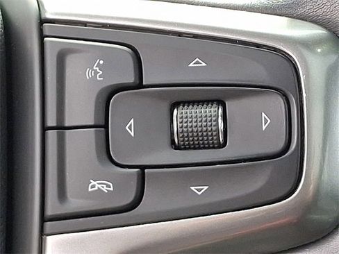 Used 2022 Chevrolet Tahoe LT w/ LT Signature Package image 23