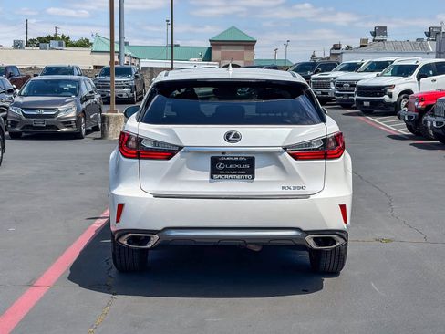 Used 2017 Lexus RX 350 FWD w/ Accessory Package image 3