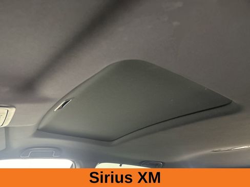 Used 2023 Honda Passport Elite image 12