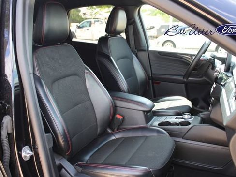 Used 2025 Ford Escape ST-Line FWD image 11