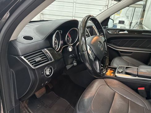 Certified 2016 Mercedes-Benz GL 550 4MATIC image 13