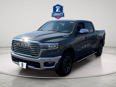 Certified 2026 RAM 1500 Laramie AWD/4WD image 33