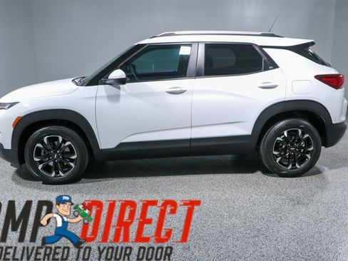 Used 2021 Chevrolet TrailBlazer LT FWD image 10