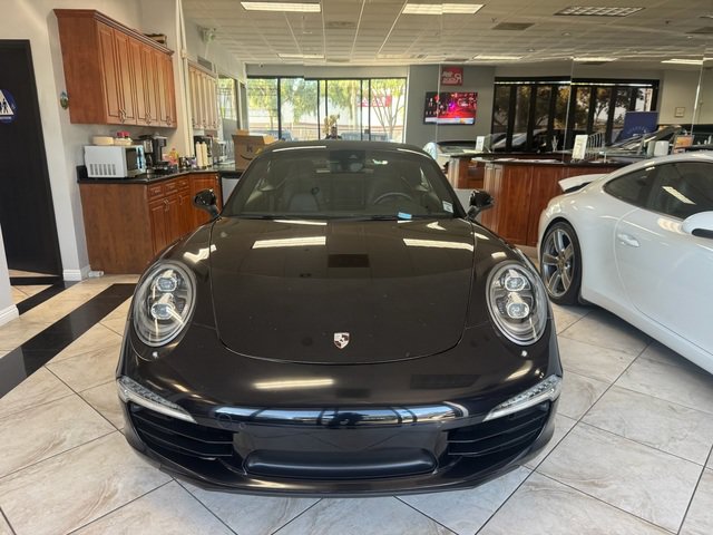 Used 2016 Porsche 911 Carrera RWD image 3