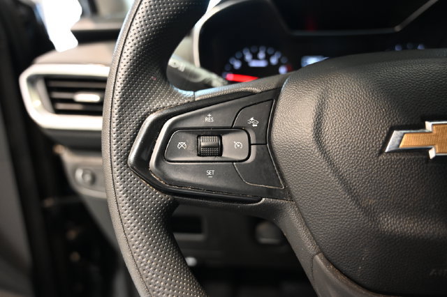 Used 2023 Chevrolet TrailBlazer LT FWD image 23