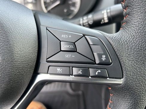 New 2025 Nissan Versa SR w/ Trunk Package image 14