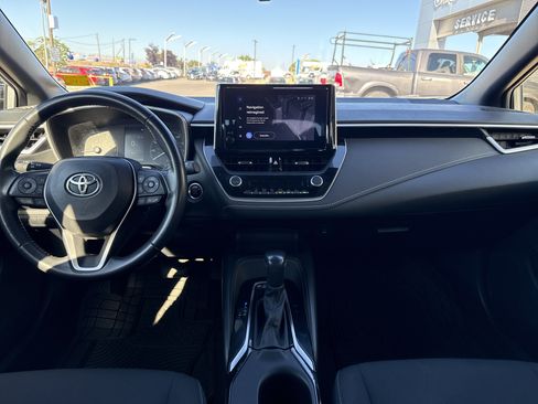Used 2023 Toyota Corolla SE w/ SE Premium Package FWD image 15