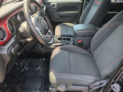 Used 2022 Jeep Wrangler Unlimited Rubicon w/ Dual Top Group AWD/4WD image 14