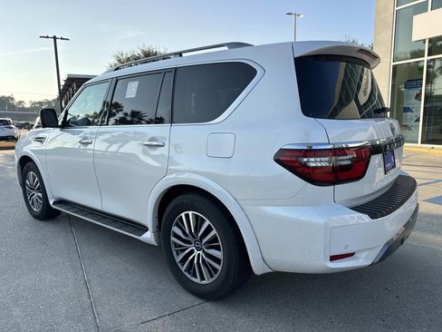 Used 2023 Nissan Armada SL image 7