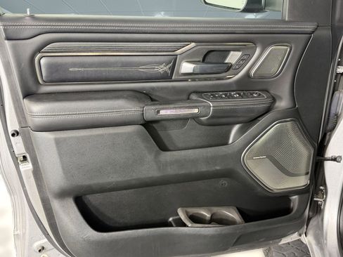 Used 2020 RAM 1500 Limited AWD/4WD image 11