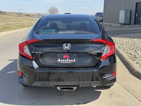 Used 2020 Honda Civic Sport image 5