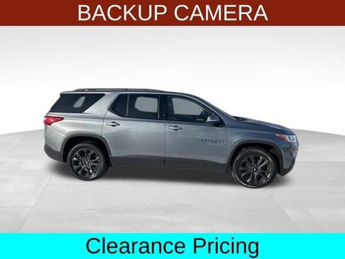 Used 2021 Chevrolet Traverse RS AWD/4WD image 8