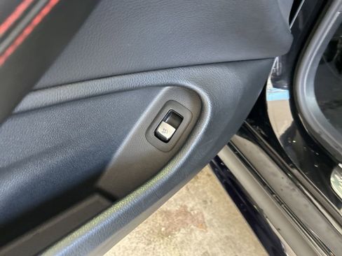 Used 2021 Mercedes-Benz C 63 AMG S image 40